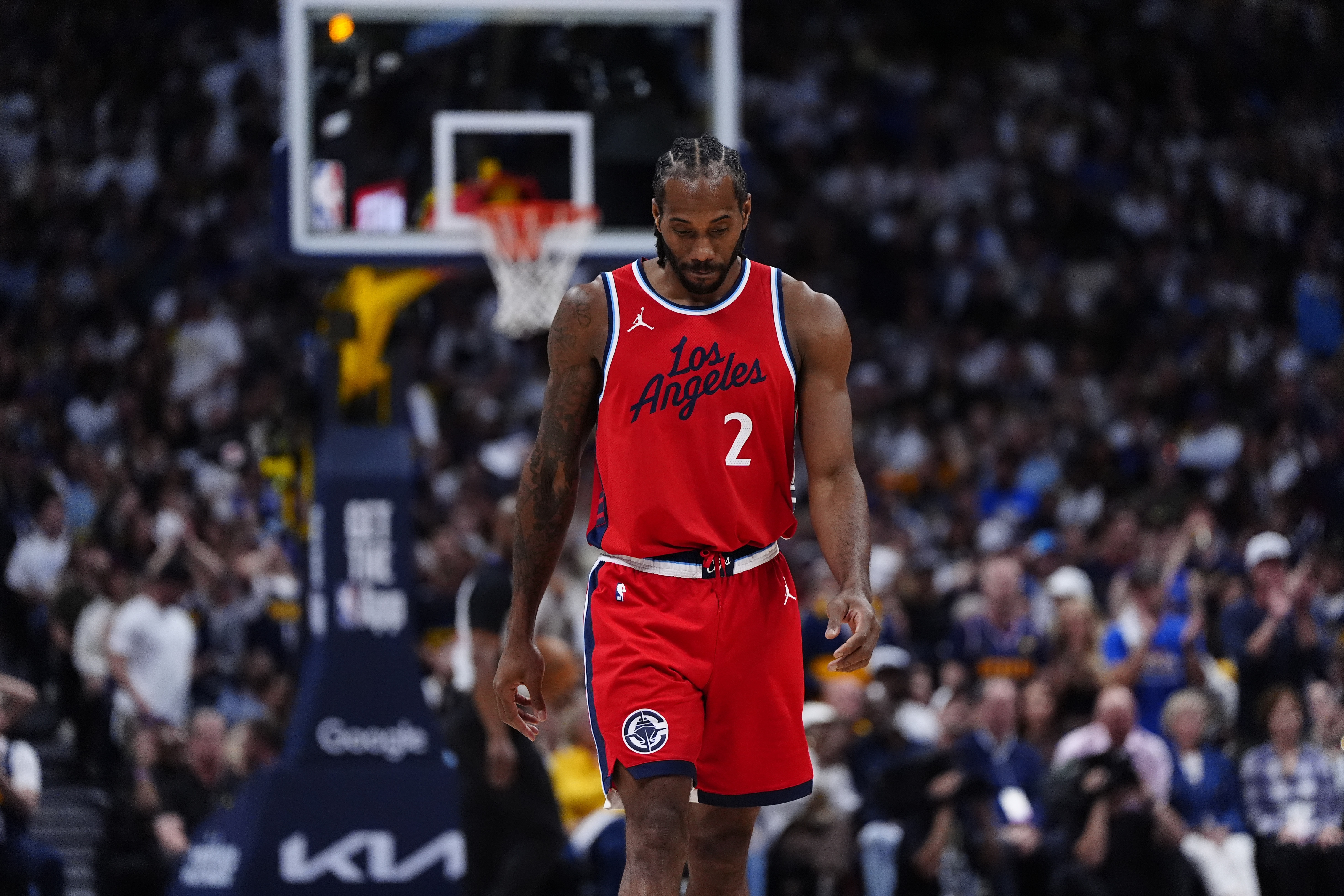 NBA罚快船百万+没收选秀权+取消小卡1亿合同？名记：离这还很远呢