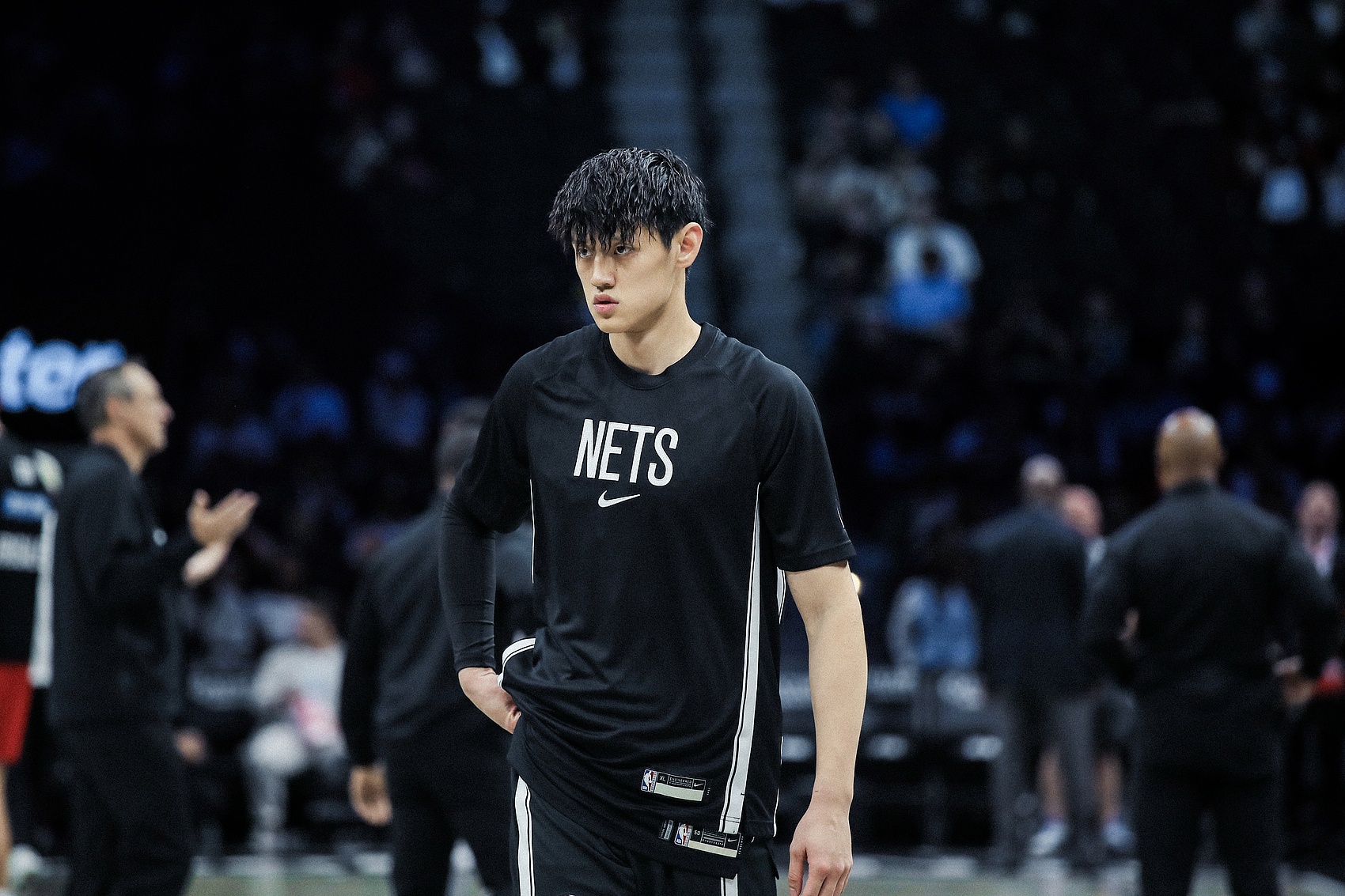 媒体人：和杨瀚森搭档的都合理打 与曾凡博一同上场的是竞争关系