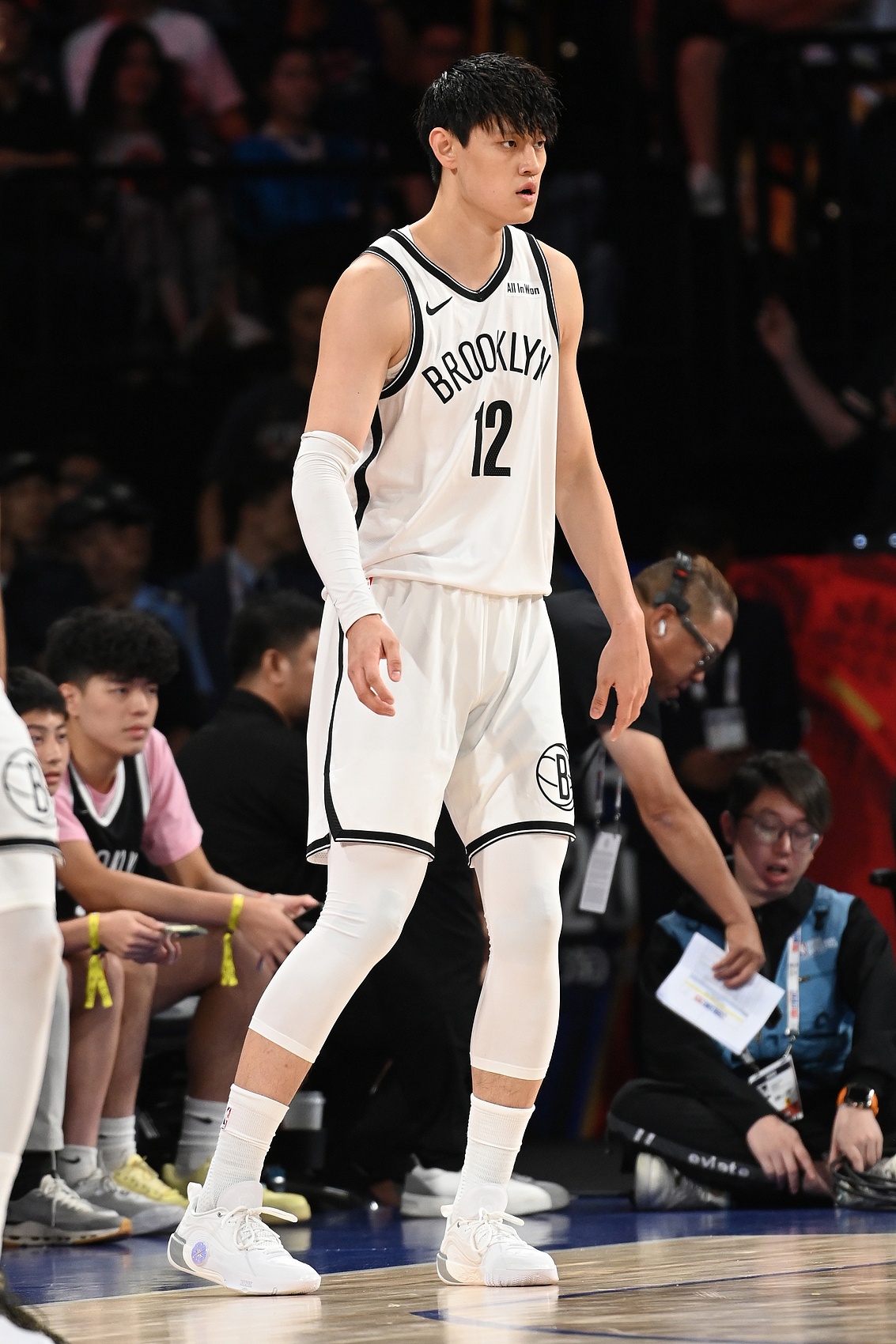 媒体人：曾凡博林葳距离NBA球员还有差距 但每个追梦人都值得尊重